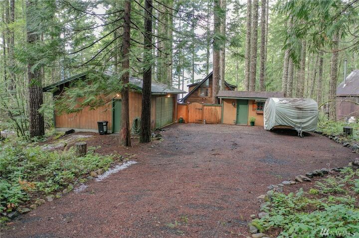 Property Photo:  1250 N Potlatch Dr N  WA 98548 