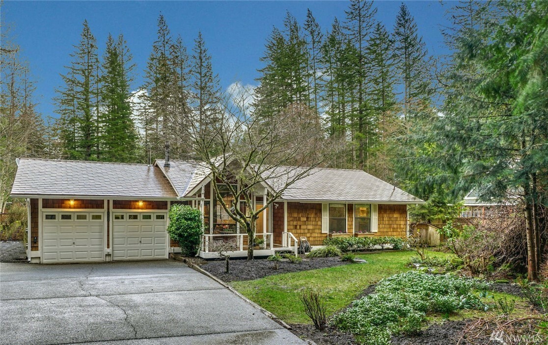 Property Photo: 42504 SE 175th Place WA 98045