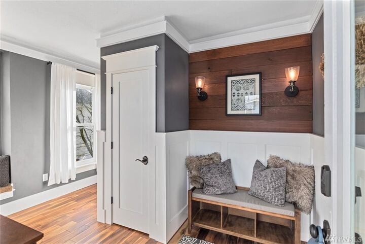 Property Photo: 6021 48th Ave SW WA 98136