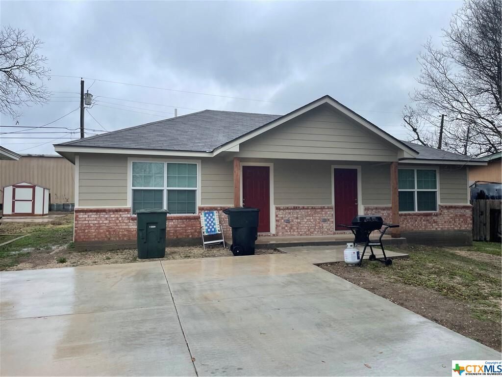 Property Photo: 113 S S 41st Street B TX 76504