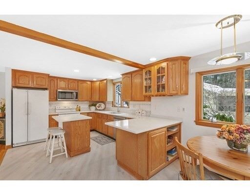 Property Photo: 24 Jeffrey Circle MA 01730