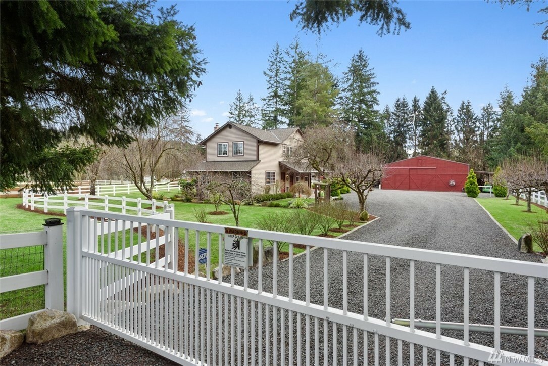 Property Photo:  17949 Noll Rd NE  WA 98370 