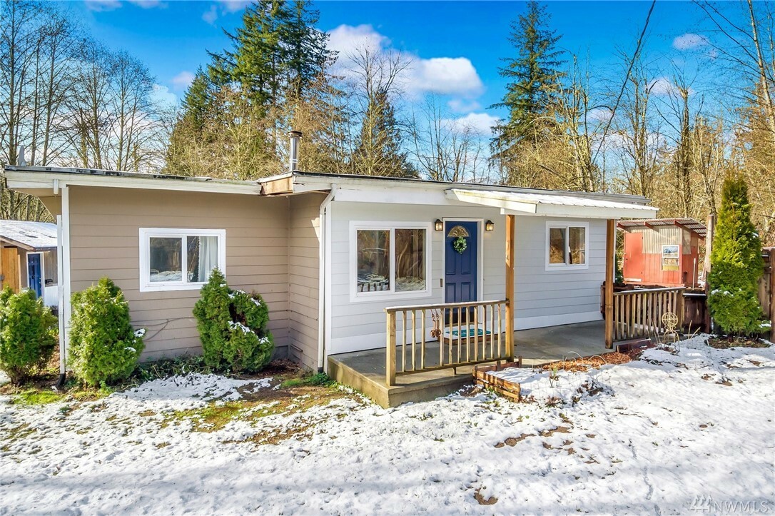 Property Photo: 14039 Batten Rd NE WA 98019