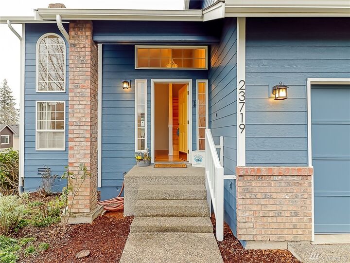Property Photo: 23719 135th Place SE WA 98042