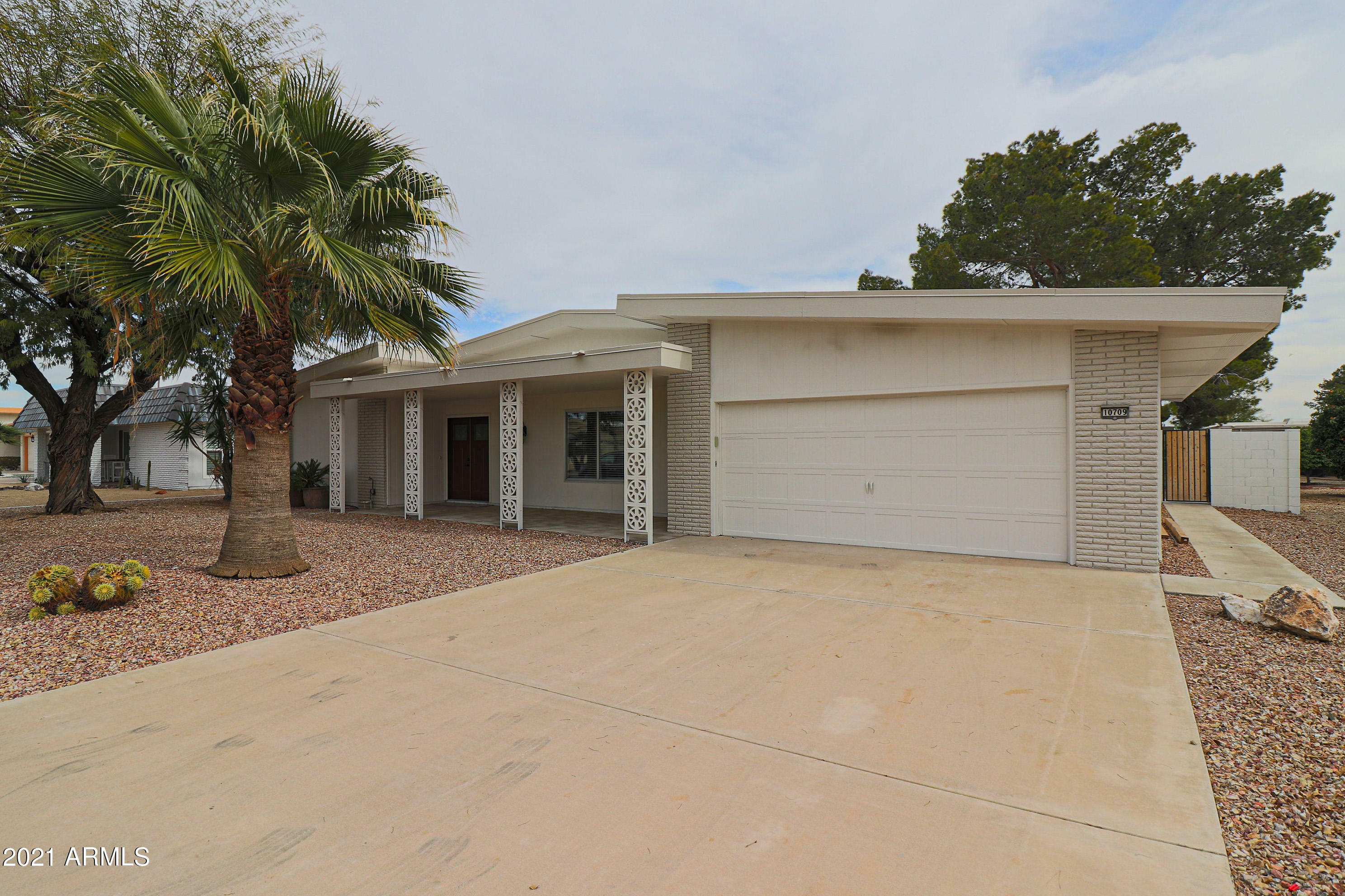 Property Photo:  10709 W Sequoia Drive  AZ 85373 