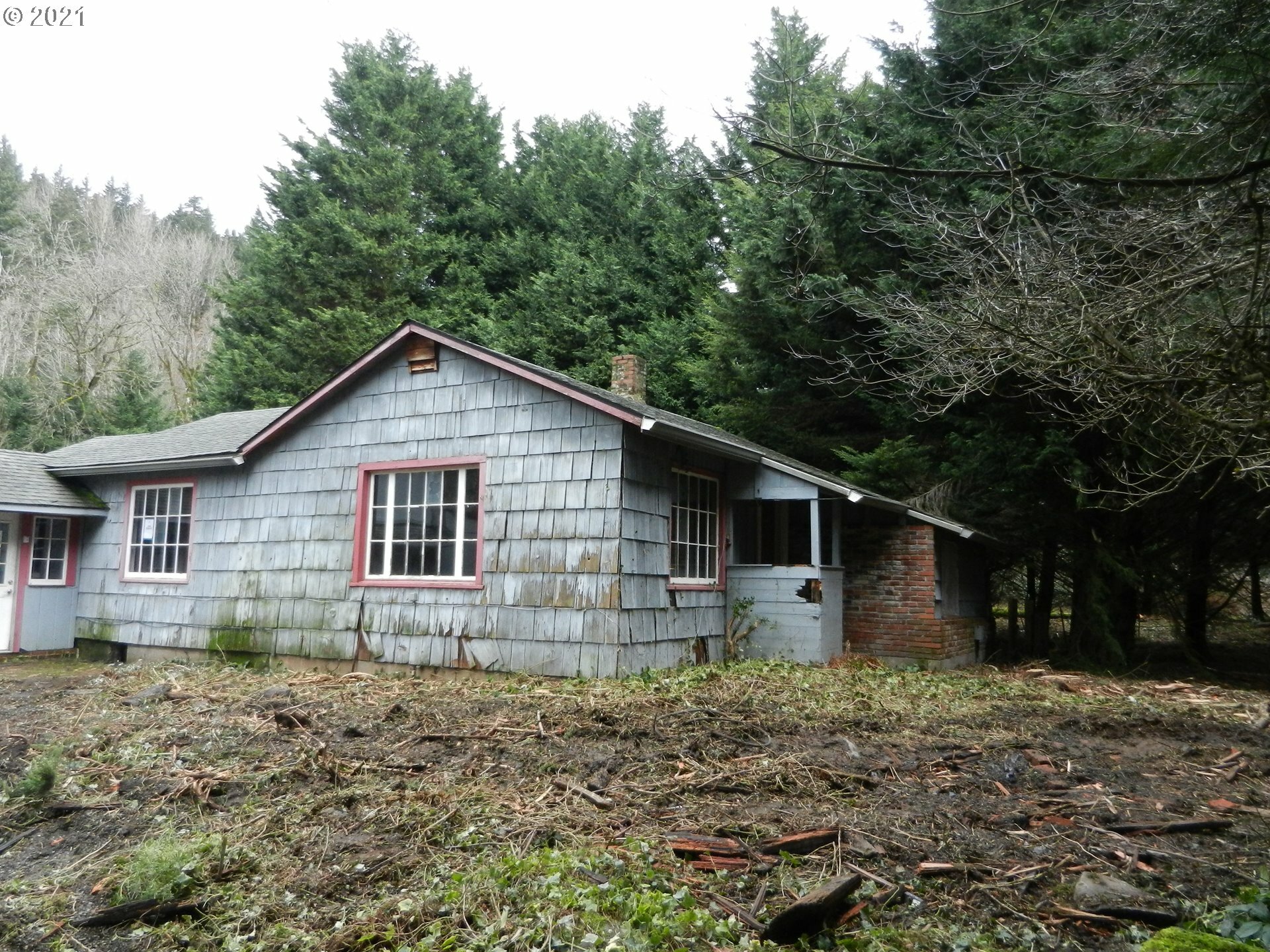 Property Photo: 28621 State Hwy 14 WA 98671