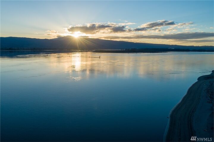 48 Little Cape Horn Rd  Cathlamet WA 98612 photo