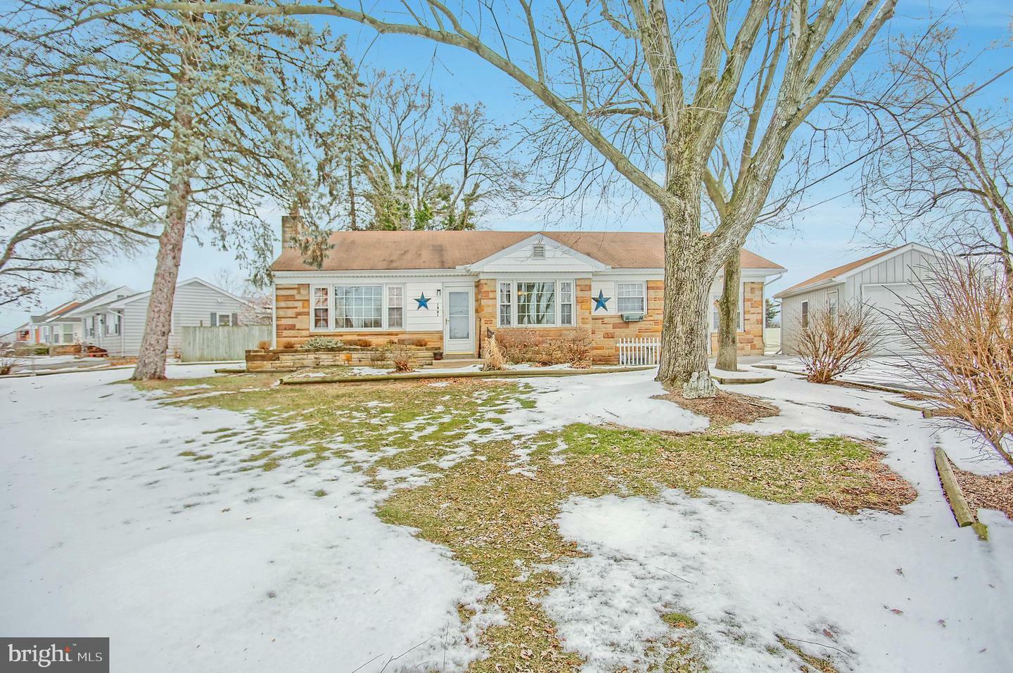 Property Photo:  1801 Suncrest Drive  PA 17013 