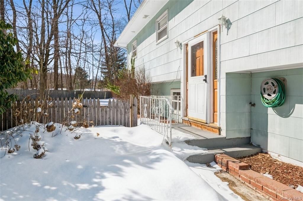 Property Photo:  12 Marion Court  NY 10970 