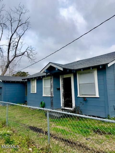 Property Photo: 4306 11th Street MS 39501