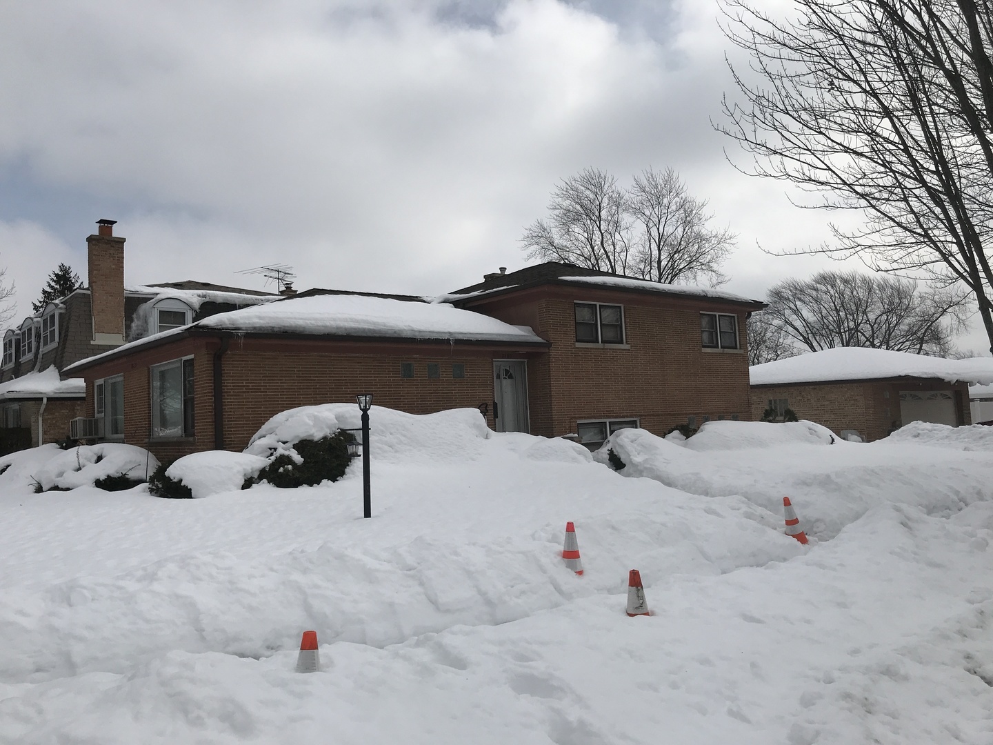 Property Photo: 7103 W Kedzie Street IL 60714