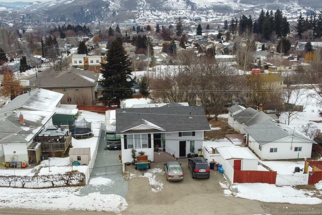 Property Photo: 4300 Pleasant Valley Road BC V1T 4M3