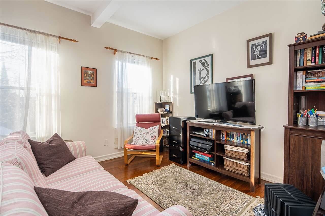 Property Photo:  116 Coles St 4  NJ 07302 