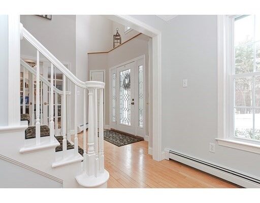 Property Photo:  15 Hillside Dr  MA 01746 