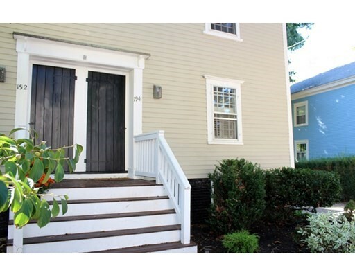 Property Photo: 194 North St 194 MA 02043