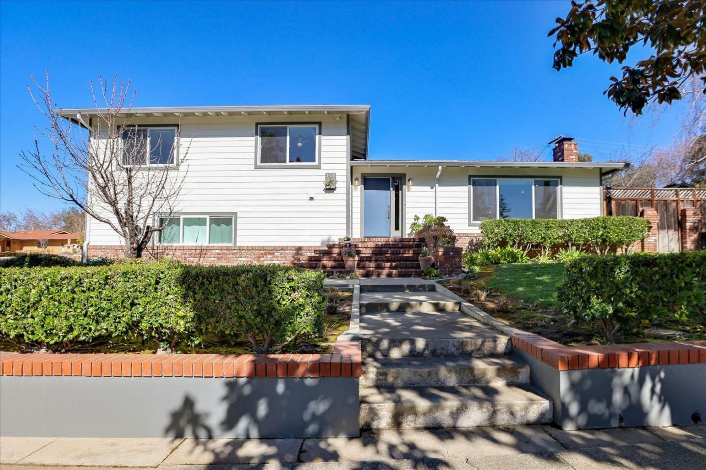 Property Photo:  101 Griffith Place  CA 95030 