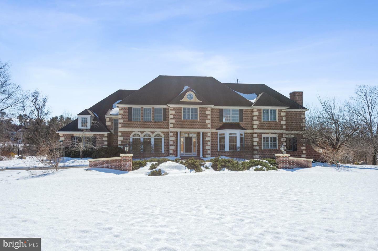 Property Photo:  29 Todd Ridge Road  NJ 08560 