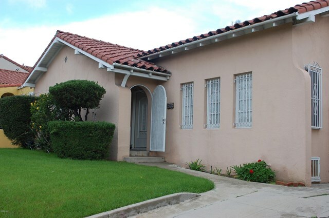 Property Photo:  822 S Highland Avenue  CA 90036 