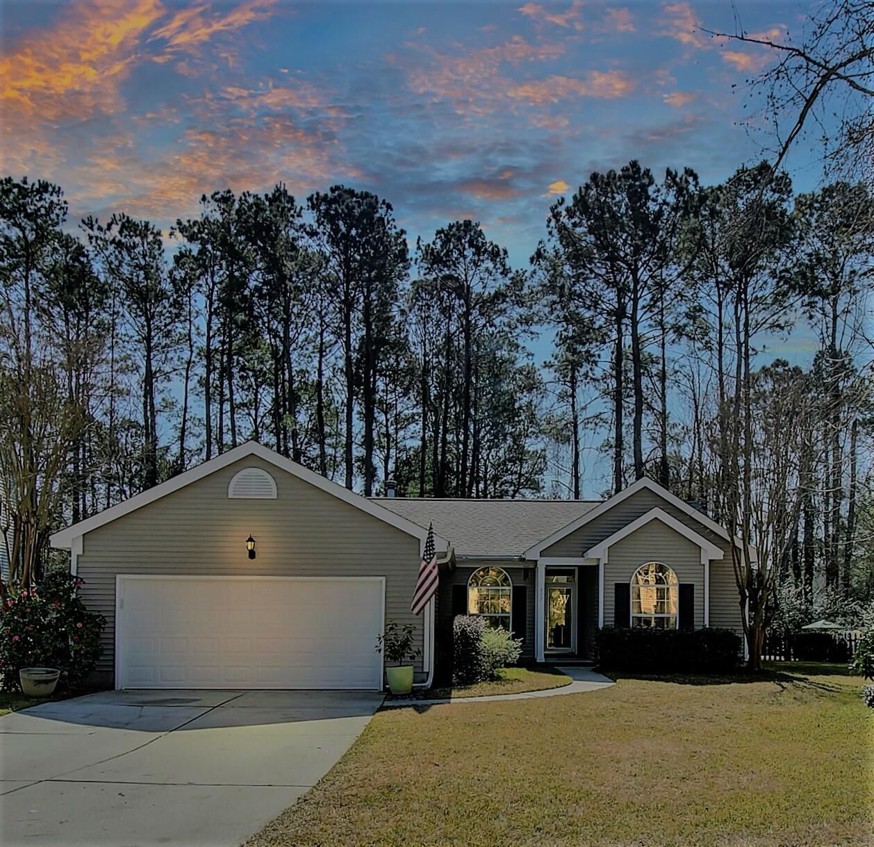 Property Photo:  717 Windchime Alley  SC 29464 