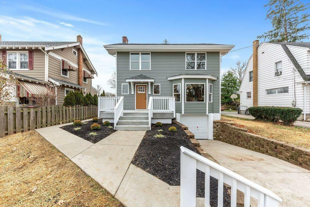Property Photo: 6613 Bramble Ave OH 45227