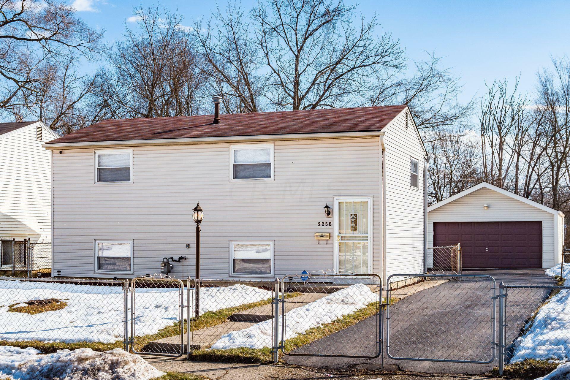 Property Photo:  2250 Woodland Avenue  OH 43211 