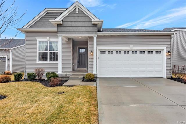 Property Photo:  304 Trapani Drive   63376 