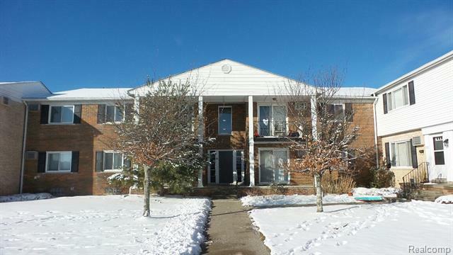 Property Photo:  1121 Tienken Ct Apt 215  MI 48306 