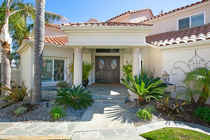 Property Photo:  12324 Avenida Consentido  CA 92128 