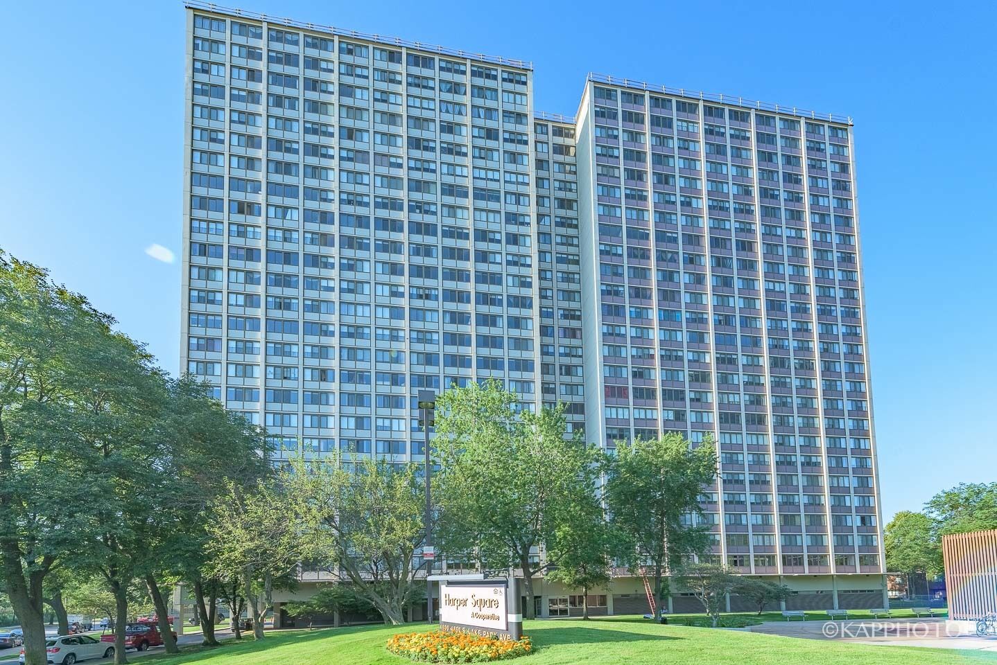 Property Photo:  4850 S Lake Park Avenue 1306  IL 60615 