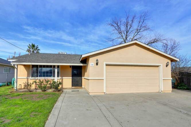 Property Photo:  75 Butterworth Avenue  CA 95838 