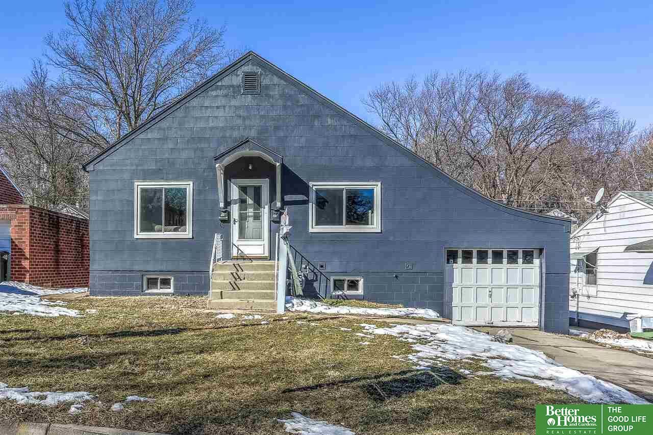 Property Photo:  3112 N 56th  NE 68104 