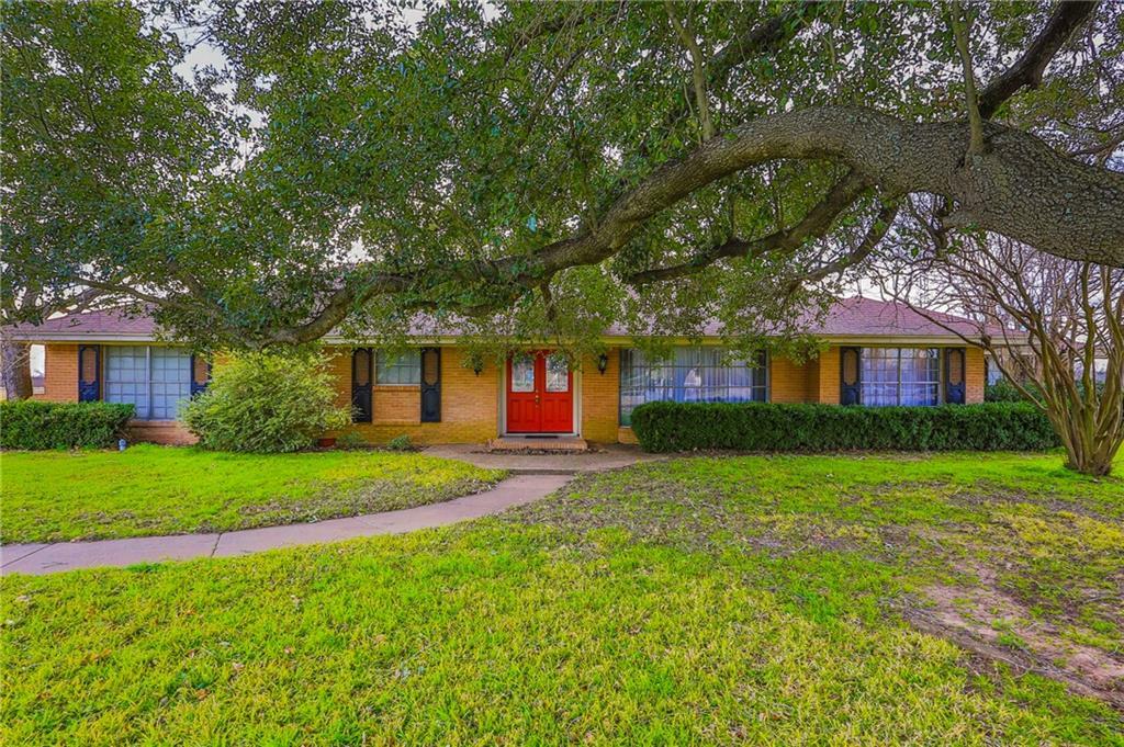 Property Photo:  6562 S 3rd Road  TX 76706 