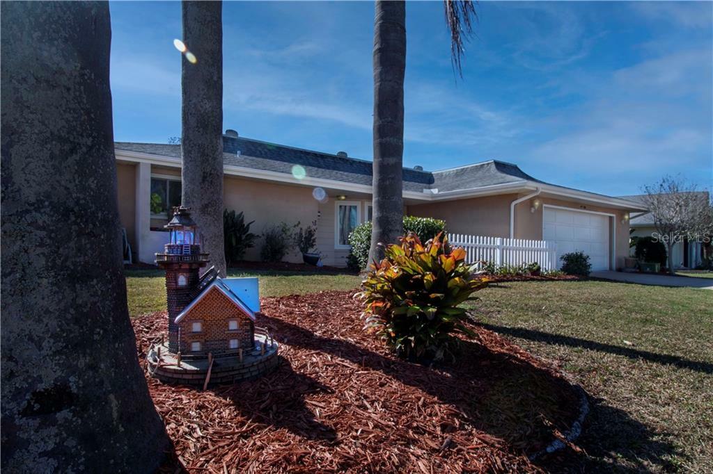 Property Photo:  650 Allegheny Drive  FL 33573 