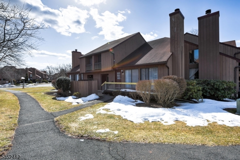 Property Photo:  118 Bluebird Dr 2B  NJ 08844 