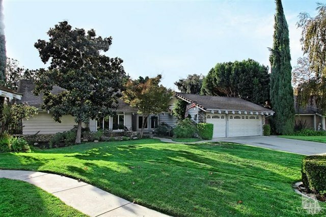 Property Photo:  365 Oldstone Court  CA 93065 