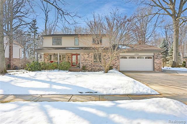 Property Photo:  12894 Parkridge Drive  MI 48315 