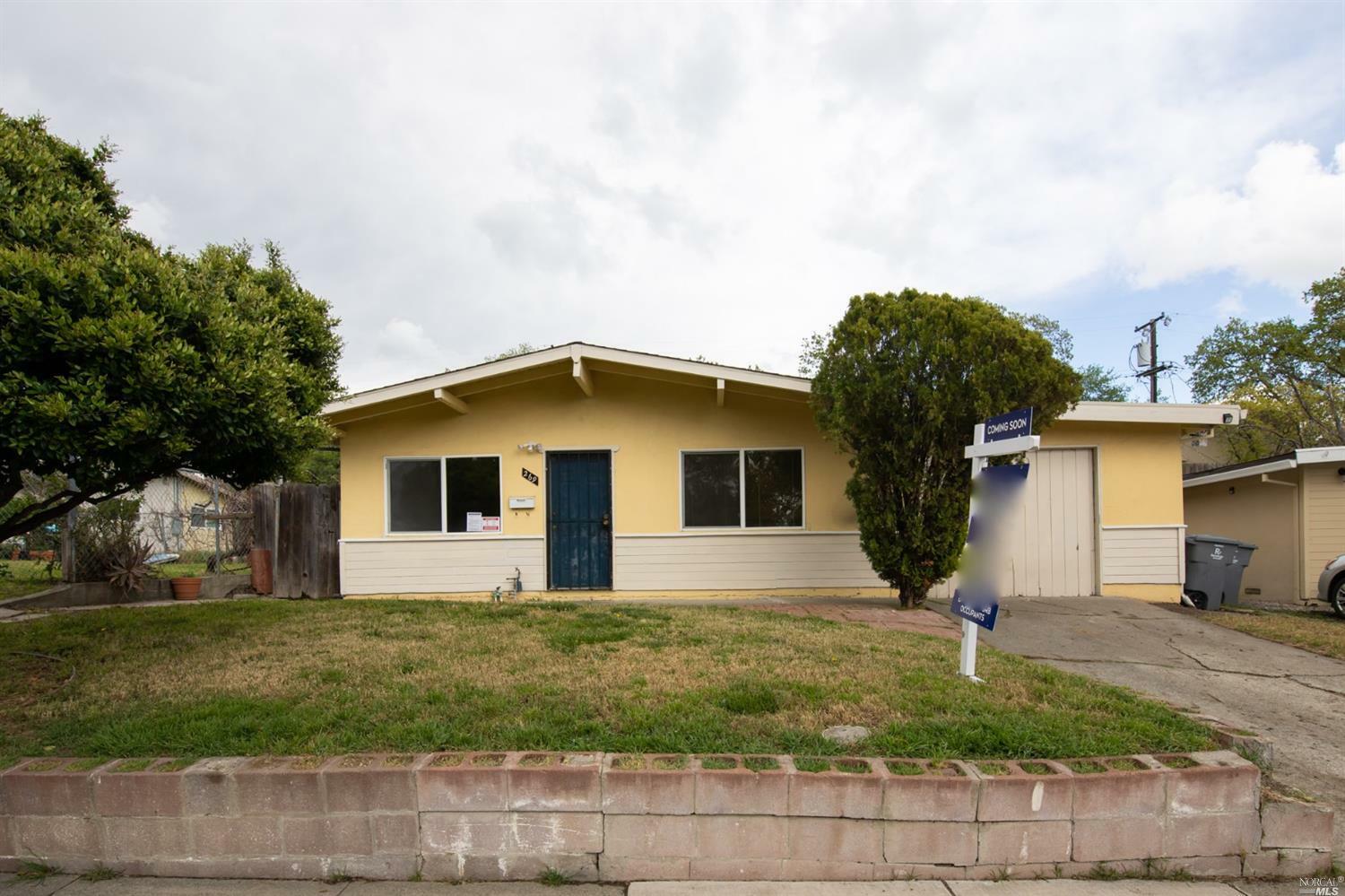 Property Photo: 269 Circle Drive CA 95688
