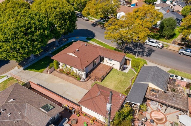 Property Photo: 3748 Roxanne Avenue CA 90808