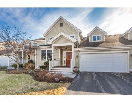 Property Photo:  3 Country Club Ln 3  MA 01949 