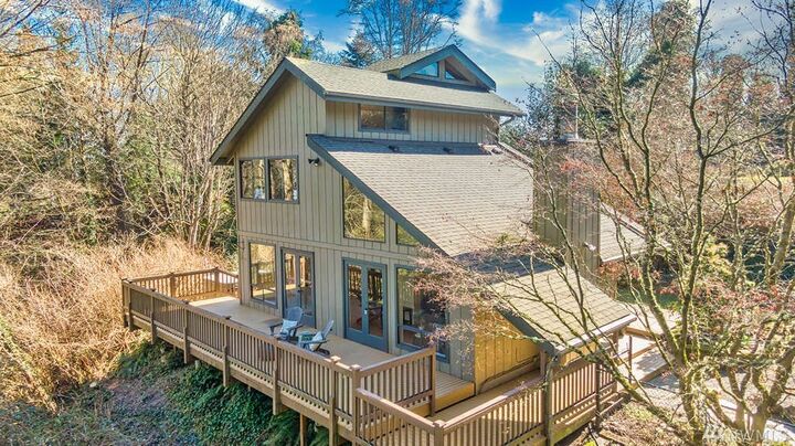 11824 Vashon Hwy SW  Vashon WA 98070 photo