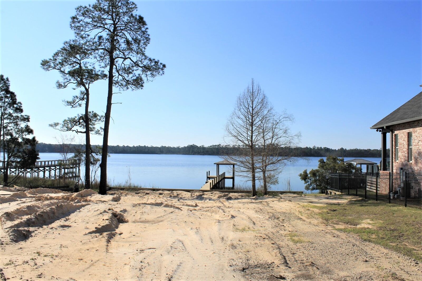 Property Photo: 4452 Gianna Way FL 32578