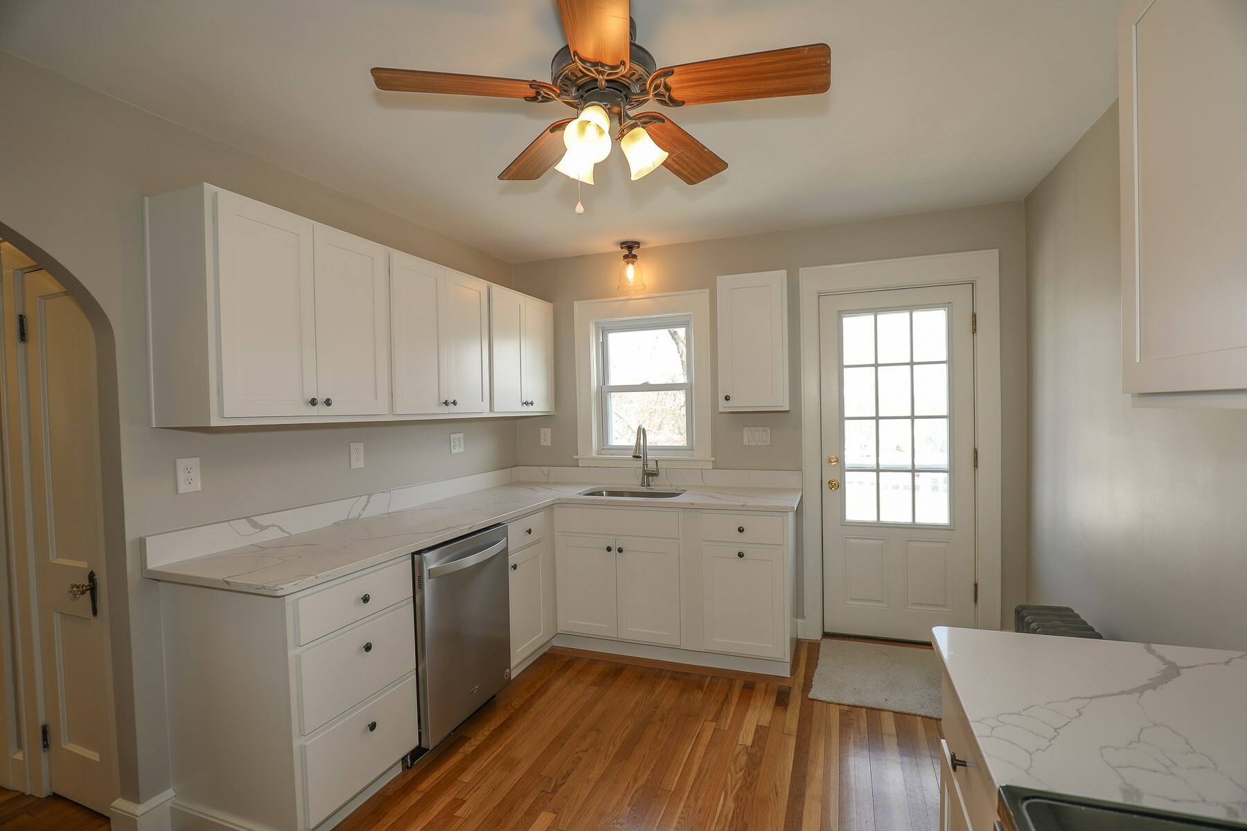 Property Photo: 59 Broadway Avenue NH 03104