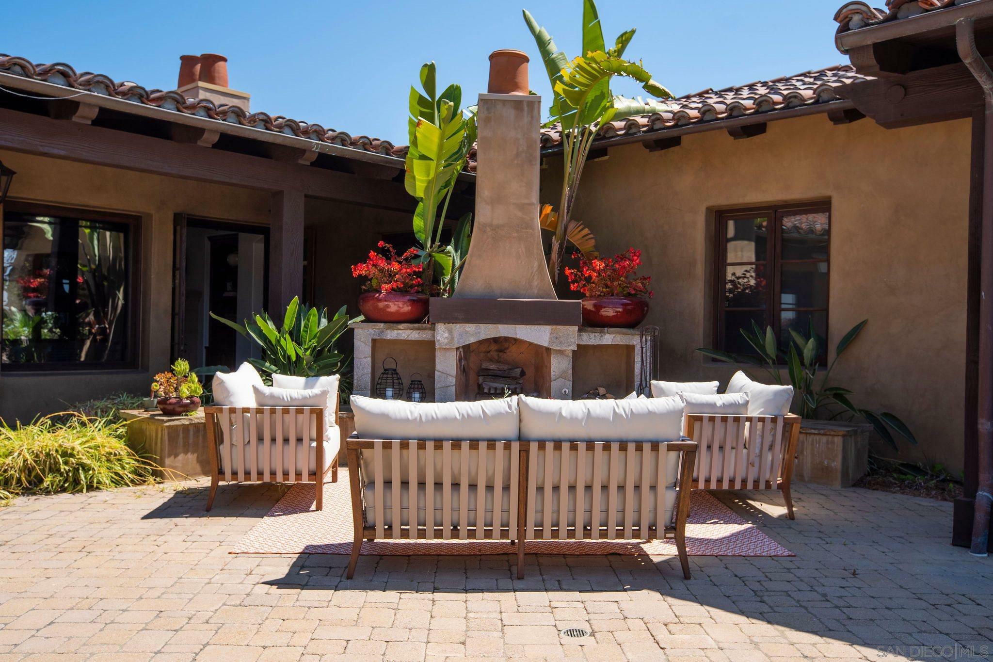 Property Photo:  7806 Sendero Angelica  CA 92127 