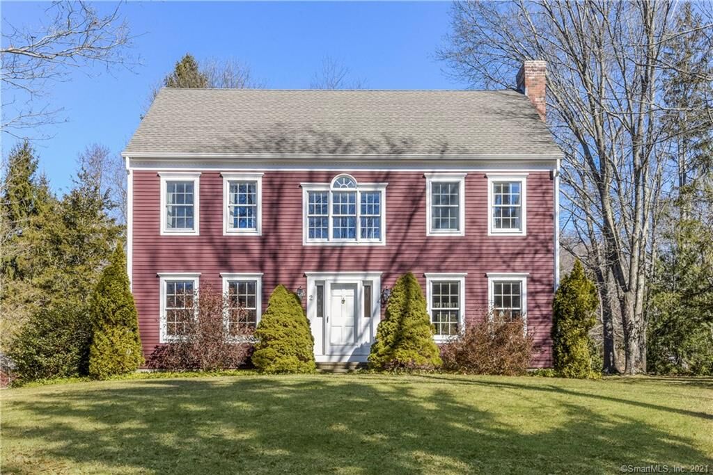 Property Photo:  2 Whippoorwill Lane  CT 06413 