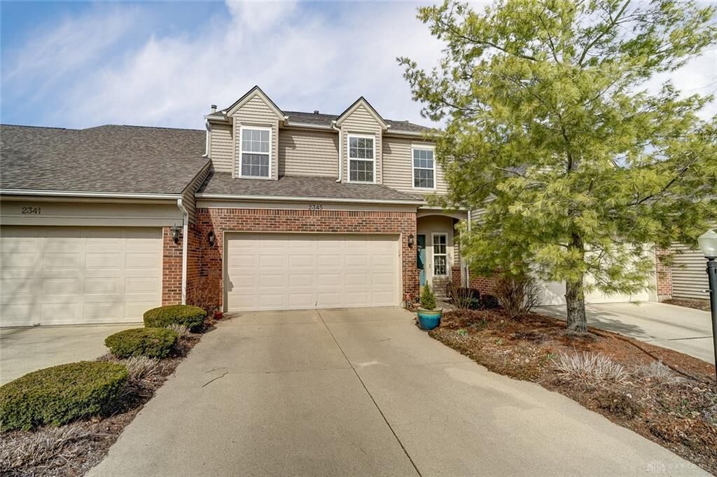 Property Photo: 2345 Donamere Circle OH 45459