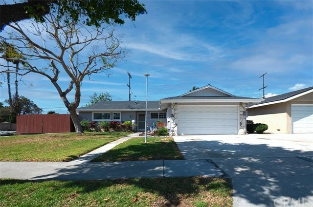 Property Photo:  16261 Eagle Lane  CA 92649 