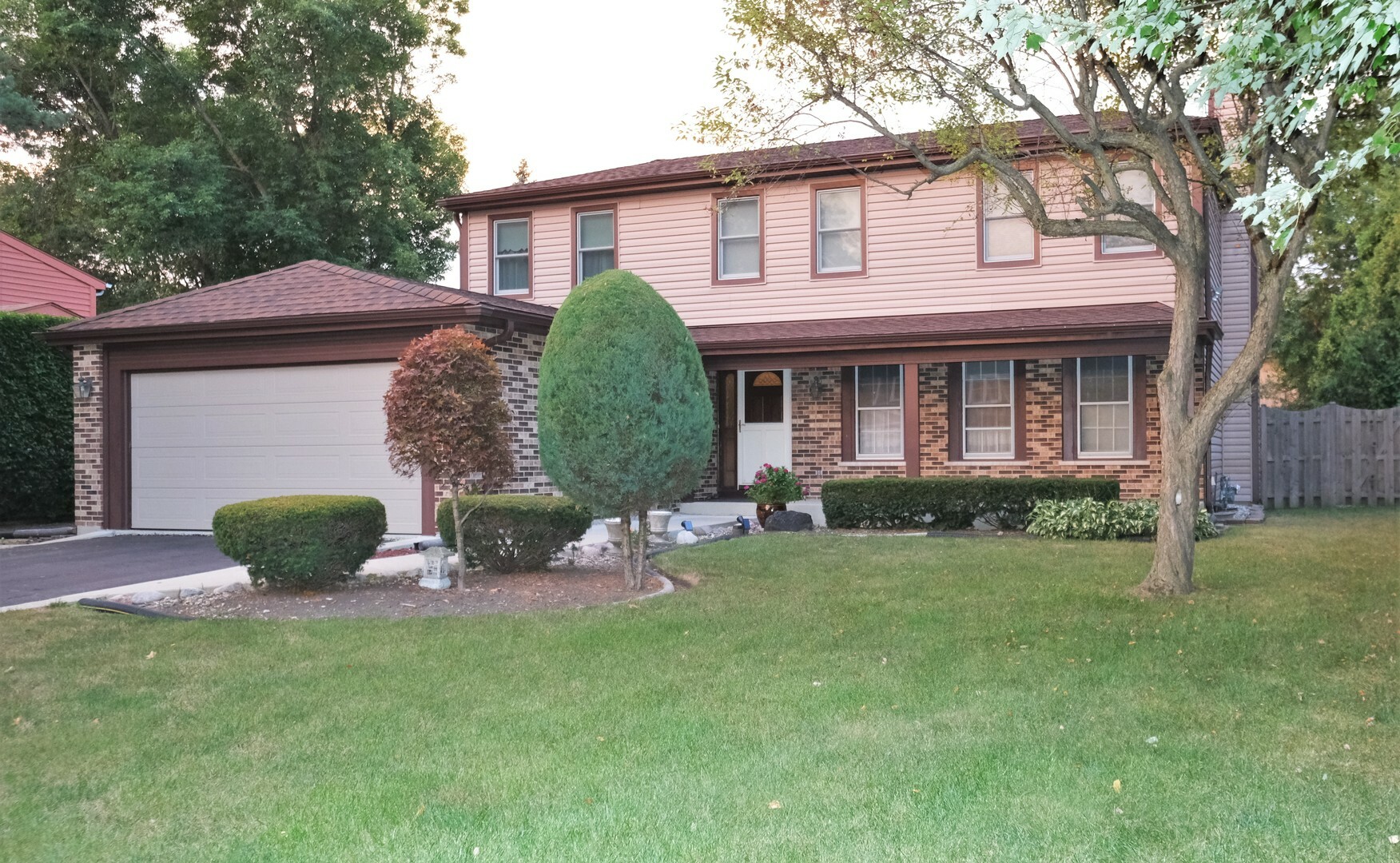 Property Photo:  1125 Highland Lane  IL 60025 