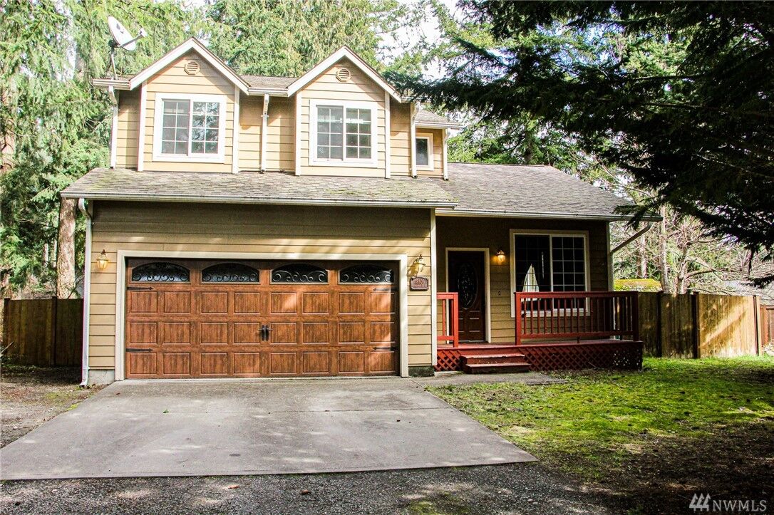 3 bed Yelm home for sale 18106 Sundown Ct SE, Yelm, WA 98597