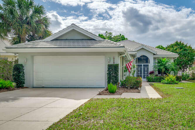 Property Photo:  5046 SE Inkwood Way  FL 33455 