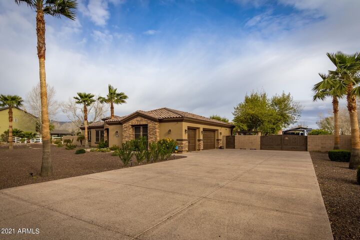 Property Photo: 18944 W Elm Street AZ 85340